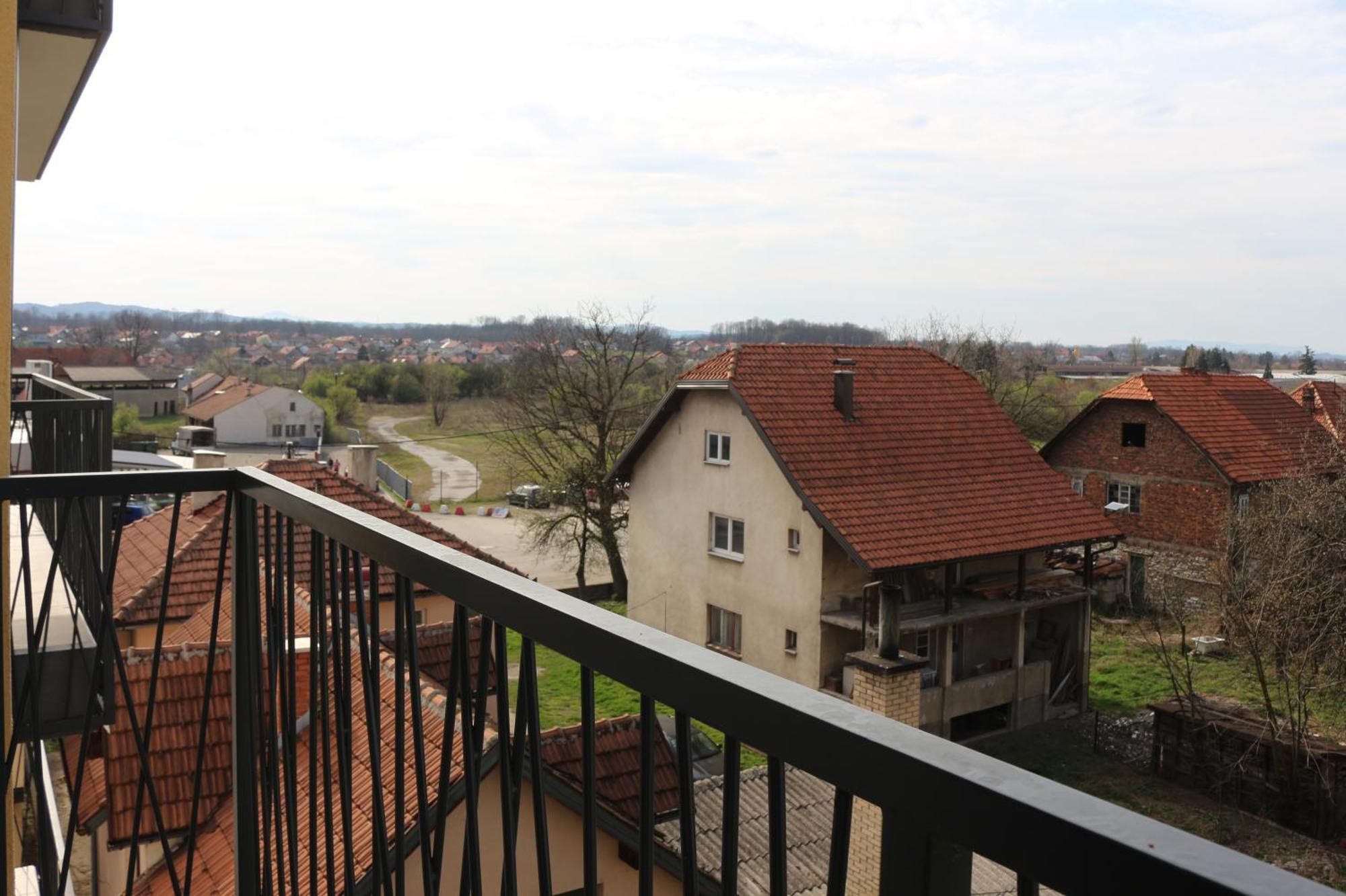 West Wing - Apartment